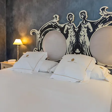 Hotell Palacio De 5*