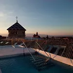 Palacio De Hotel 5*