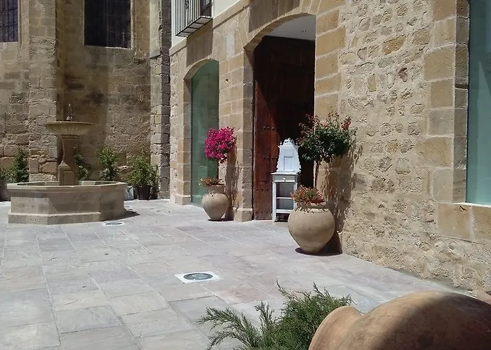 Palacio De 5*
